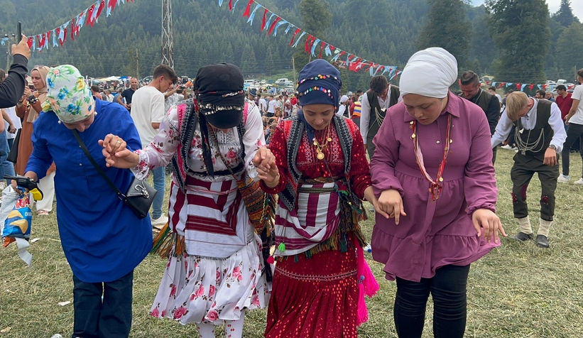 acelle-yayla-senligi-ne-buyuk-katilimnklzrwo1q0