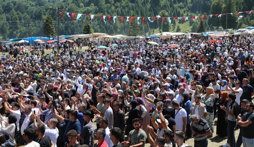 Acelle Yaylası şenlikleri sona erdi
