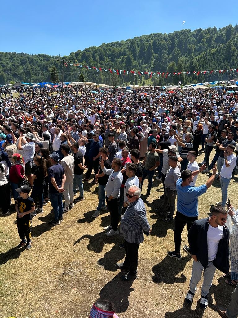 Acelle Yaylası şenlikleri sona erdi
