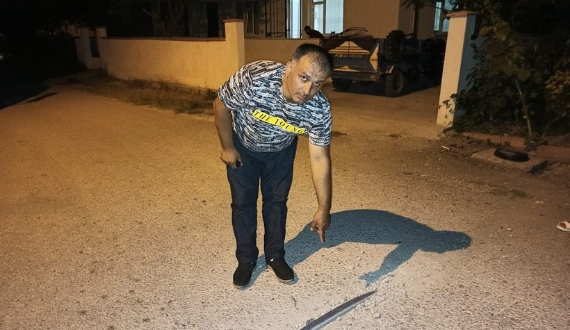 Açıkta kalan elektrik kablosu tehlike saçıyor