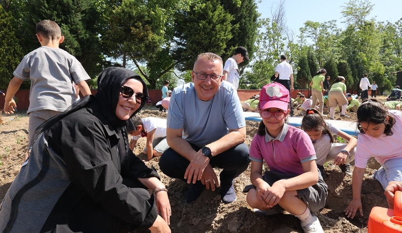 ada-bostan-hobi-bahceleri-faaliyete-gectinfviblnymj