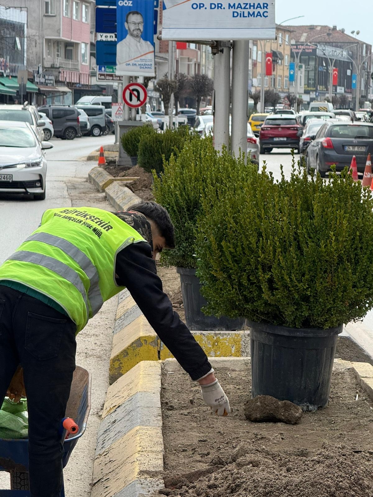 Ada Caddesi Büyükşehir ile güzelleşiyor