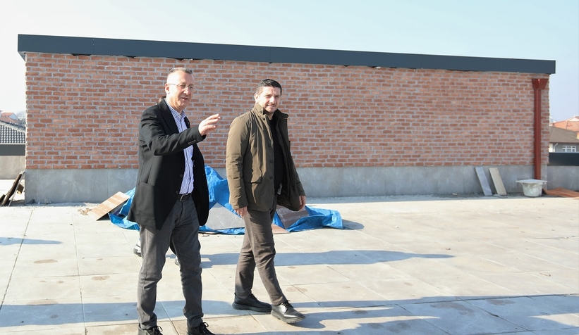 Ada Pazar Güneşler açılışa çok yakın