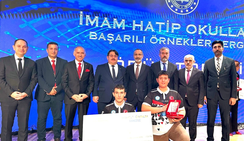 Adapazarı Anadolu İmam Hatip Lisesi birinci oldu