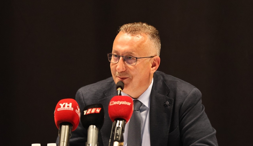 adapazari-belediyesi-meclis-toplantisi-yapildidhpevs9oek