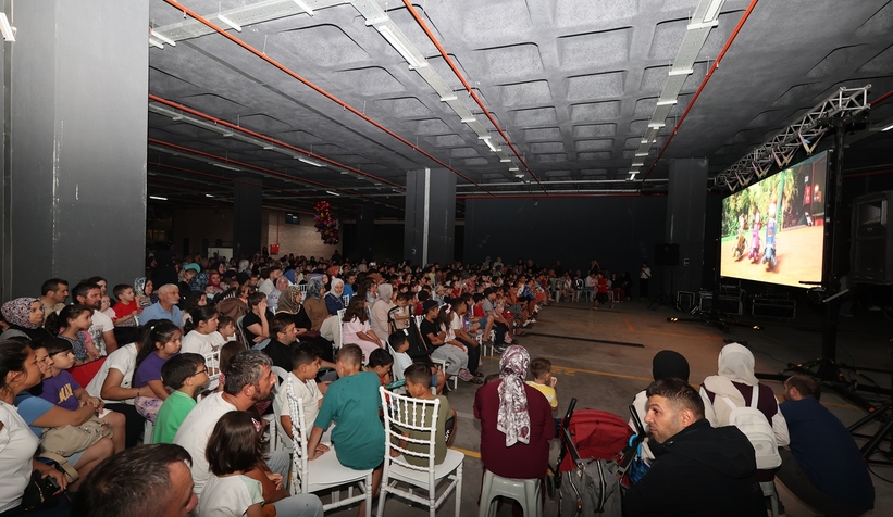 Adapazarı Belediyesi’nin Yaz Seninle Güzel etkinliği sürüyor