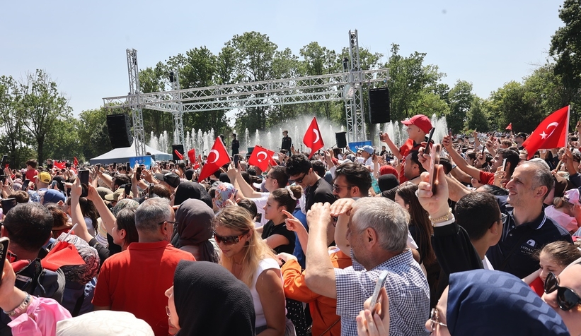 adapazari-nda-kurtulus-coskusuzeo3rgiydn