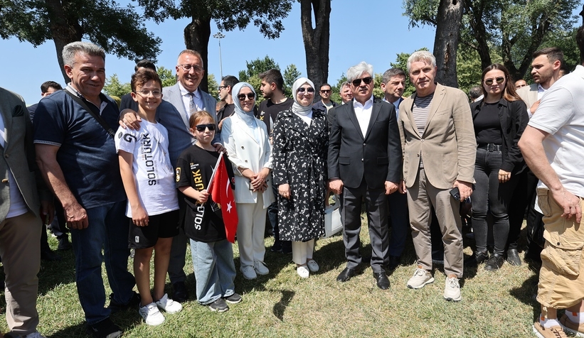 adapazari-nda-kurtulus-coskusuzeo3rgiydn