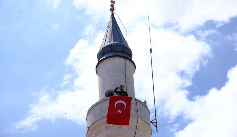 adapazari-nda-kurtulus-coskusuzeo3rgiydn