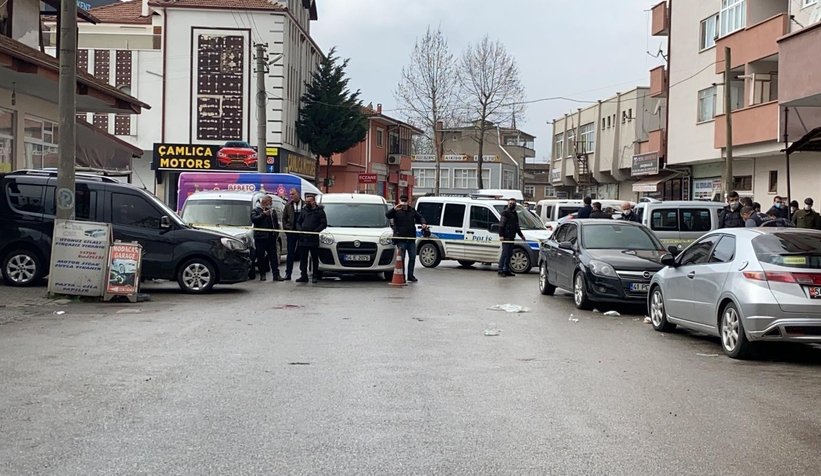 adapazari-nda-silahli-catisma-yaralilar-varqjzrrjjqck