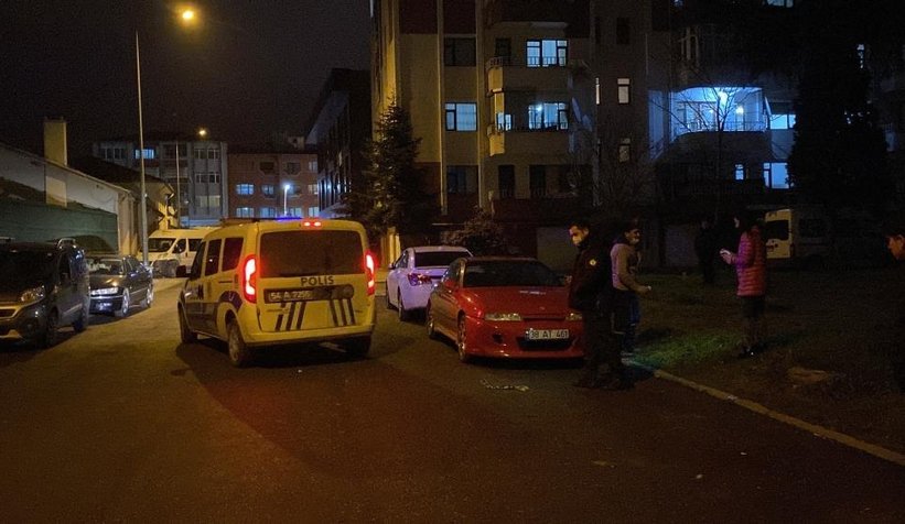 Şehrin ortasında silahlı ve bıçaklı kavga: 2 yaralı