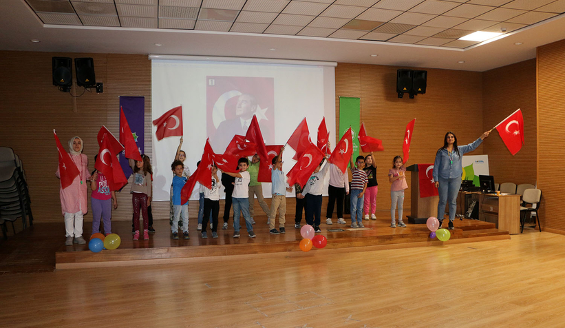 Adapazarı SGM’de 29 Ekim coşkuyla kutlandı