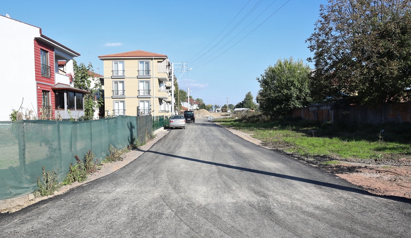 adapazari-sokaklarinda-asfalt-mutluluguc3i0rtlktw