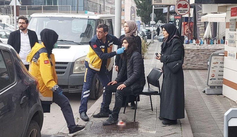  Adliye önü karıştı: Davalık olan aileler birbirlerine girdi