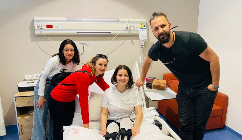 AFAD Gönüllüleri enkazdan kurtardıkları EDA'ya verdikleri sözü tuttu