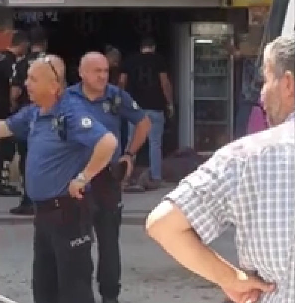 Polisten kaçarken ikinci kattan atlayıp yaralandı