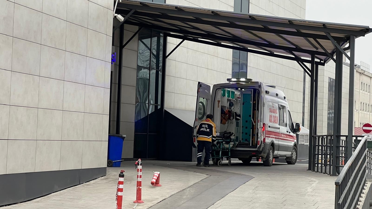 Ağabey dehşet saçtı