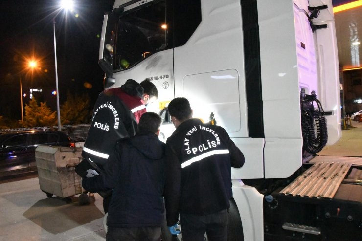 Ağabeyini adam tutup soydurmak istedi