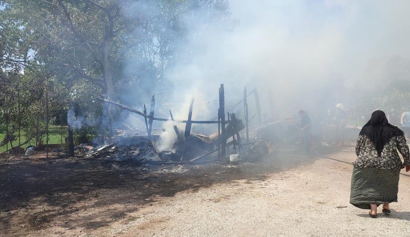 Ahır yandı; 2 büyükbaş hayvan telef oldu