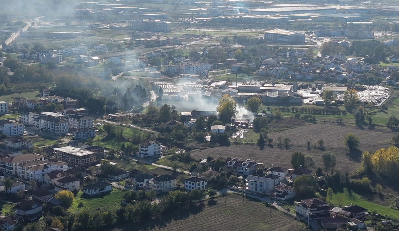 ahsap-sap-imalathanesinde-yangin-panigirmhisve5nx