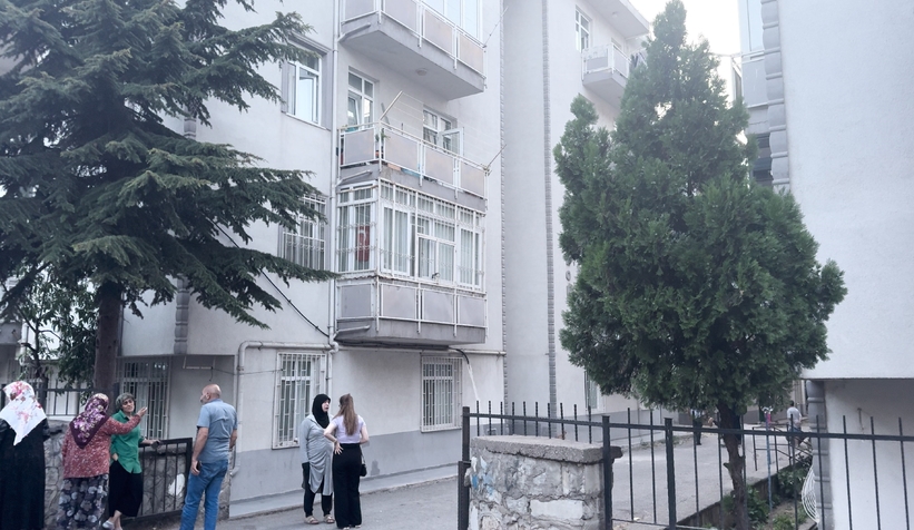 Aile faciası: Eşini ve 2 çocuğunu vurdu