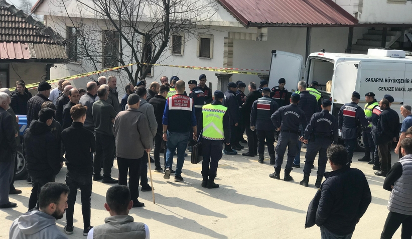 Aile faciasında ölen karı kocanın cenazeleri otopsiye gönderildi