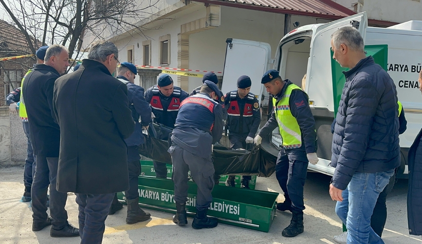 Aile faciasında ölen karı kocanın cenazeleri otopsiye gönderildi