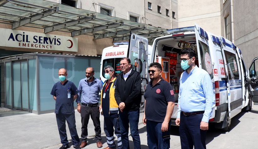 ‘Beni taciz, rahatsız ediyorsun’ diyerek saldırdığı aile hekiminin burnunu kırdı