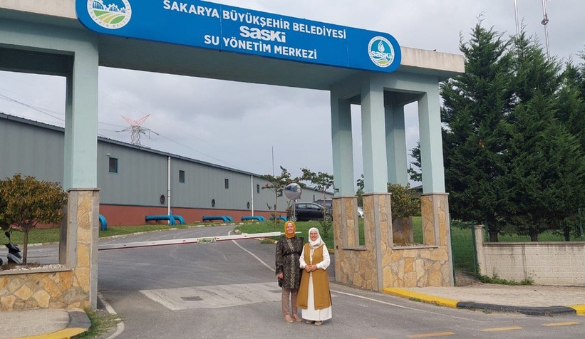 AK Kadınlar şehirde ve ilçelerde yapılan eserleri ziyaretlerine devam ediyor