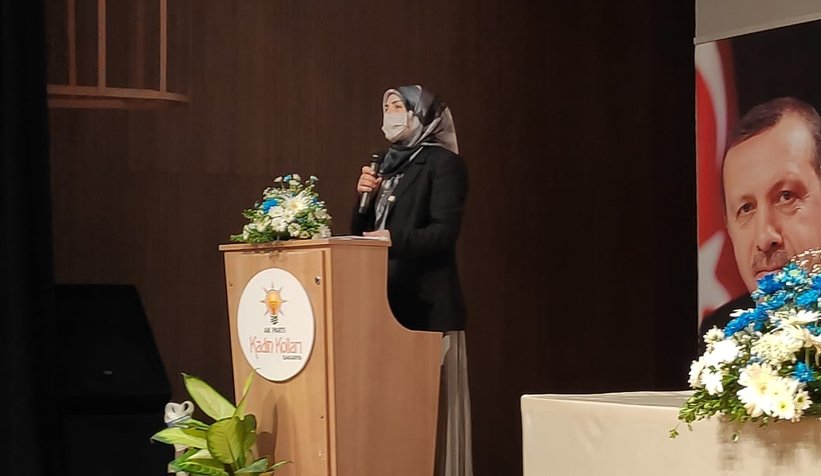 AK Parti Akyazı Kadın Kolları'nda Nurten Birincioğlu dönemi