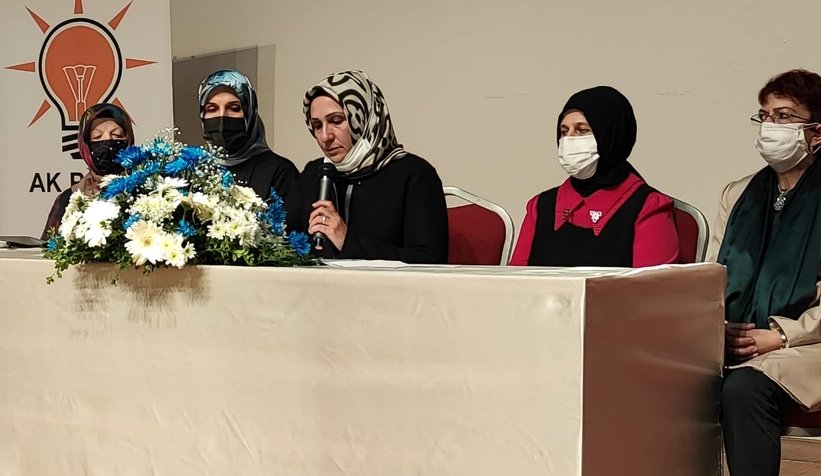 AK Parti Akyazı Kadın Kolları'nda Nurten Birincioğlu dönemi