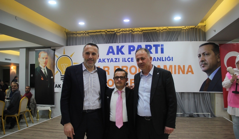 ak-parti-akyazi-teskilati-iftarda-bir-araya-geldiaepwvtrzag