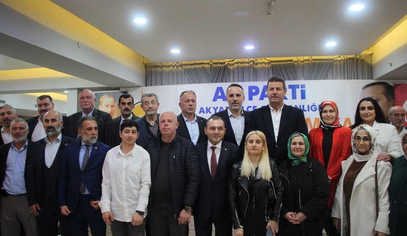 ak-parti-akyazi-teskilati-iftarda-bir-araya-geldiaepwvtrzag