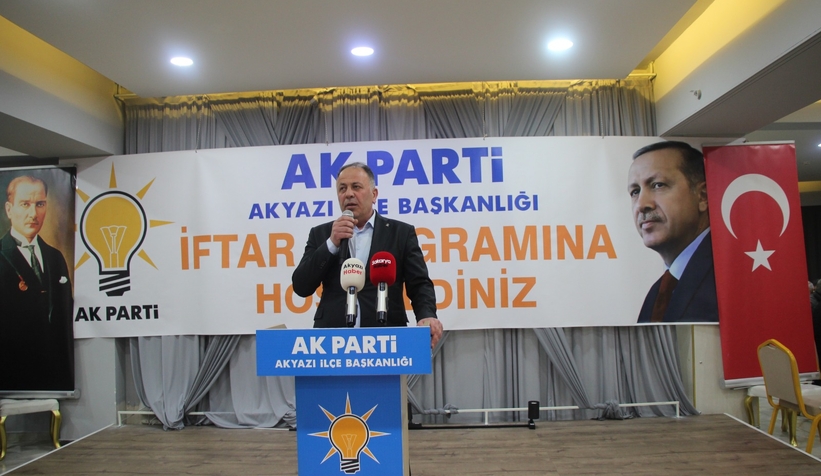 ak-parti-akyazi-teskilati-iftarda-bir-araya-geldiaepwvtrzag