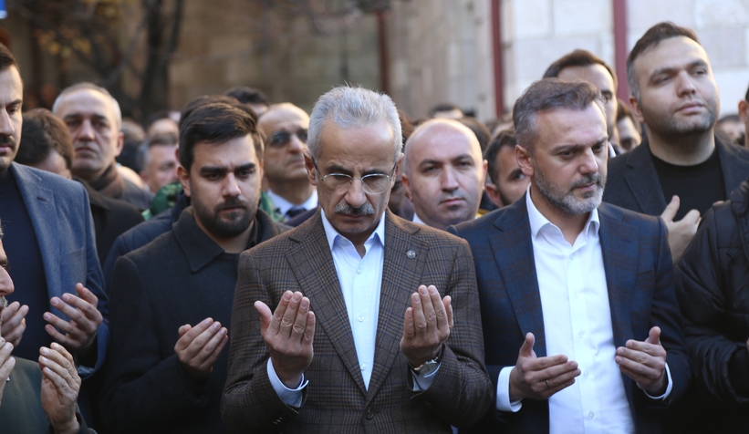 AK Parti Artvin Gençlik Kolları Başkanı Sakarya dönüşü kazada hayatını kaybetti