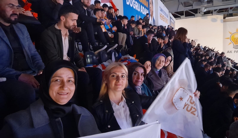 ak-parti-de-sakarya-milletvekili-adaylari-tanitildiwutusu9kz2