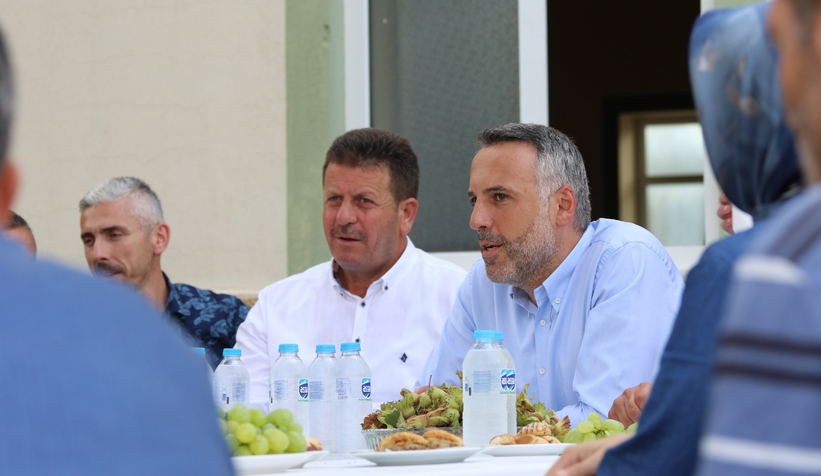 ak-parti-den-akyazi-da-esnaf-ve-vatandas-ziyaretivhbqoxkzb1