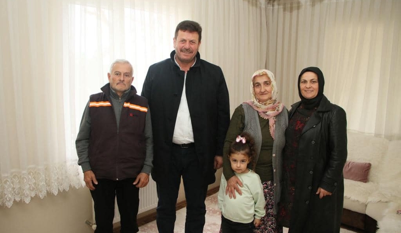 AK Parti'den Akyazı'ya çıkartma