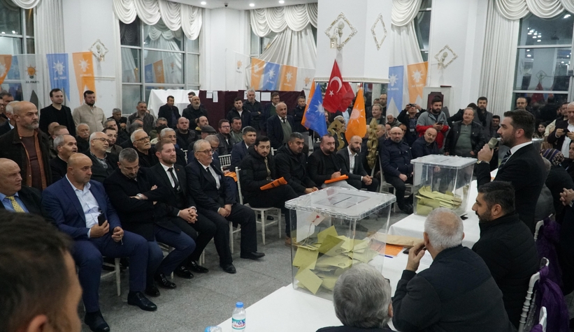 AK Parti Hendek Kongresi'nde başkanlık yarışını o isim kazandı