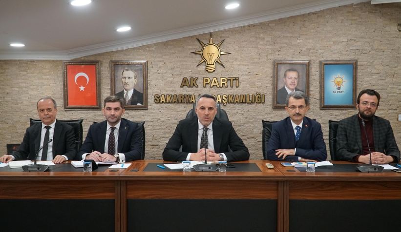 ak-parti-sakarya-da-ilce-baskanlari-toplantisik1hsctcwz1