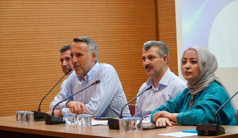 ak-parti-sakarya-da-mahalle-baskanlari-toplantisiv3b3ytz5uf