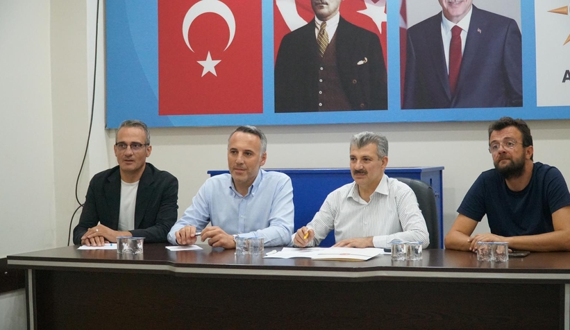 ak-parti-sakarya-da-mahalle-baskanlari-toplantisiv3b3ytz5uf