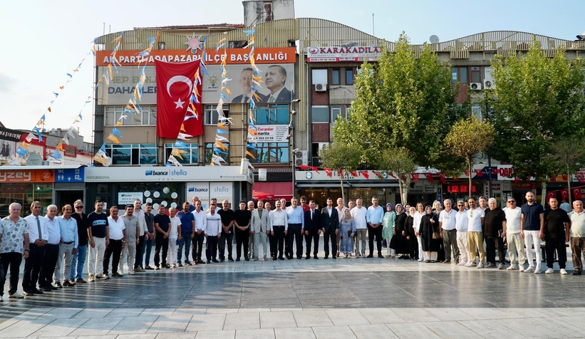 ak-parti-sakarya-da-mahalle-baskanlari-toplantisiv3b3ytz5uf