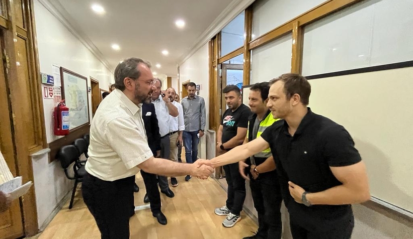 ak-parti-sakarya-teskilatlari-2023-un-startini-verdiehdteg9gsz