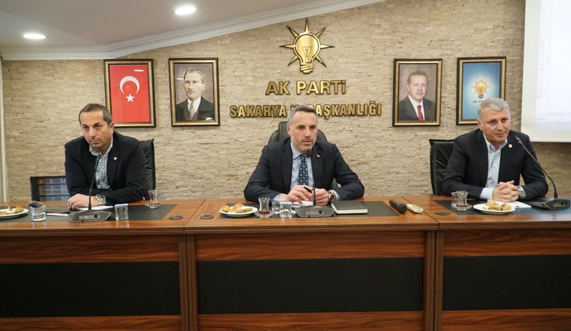 ak-parti-yonetimi-ile-satso-yonetimi-biraraya-geldirxzsnyt3wm