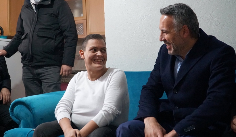 AK Parti’den Serdivan’a Çıkartma