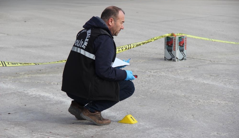 Akaryakıt istasyonunda silahla saldırı