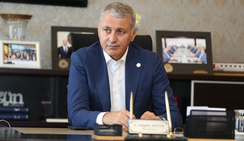 Akgün Altuğ'un babası vefat etti