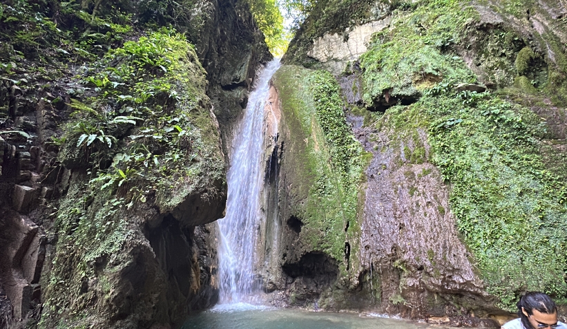 aktas-selalesi-guzelligi-ile-hayran-birakiyortlu1wje1at