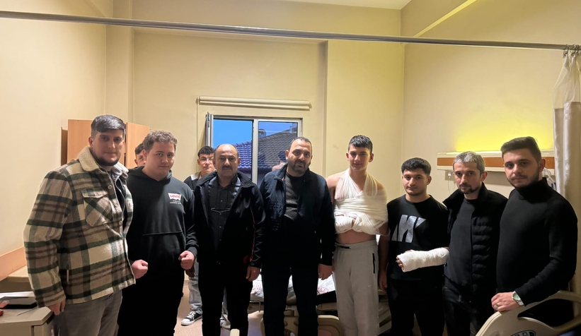 akyazi-alperen-ocaklari-uyesi-iki-genc-kazada-yaralandiuxl1zznva3